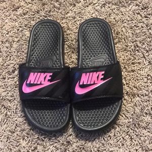 nike slides